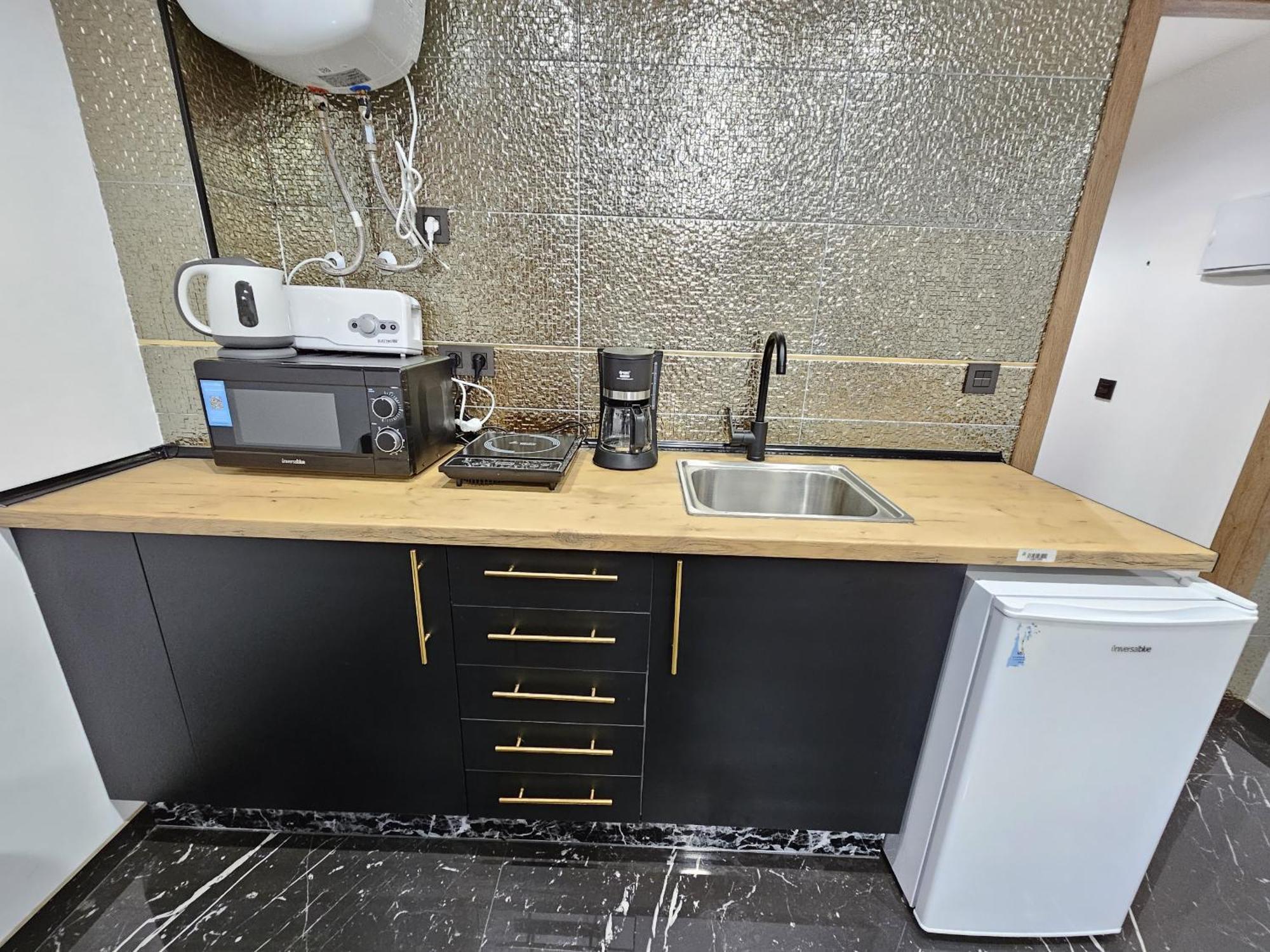 Apartamentos Benidorm Black Bagian luar foto