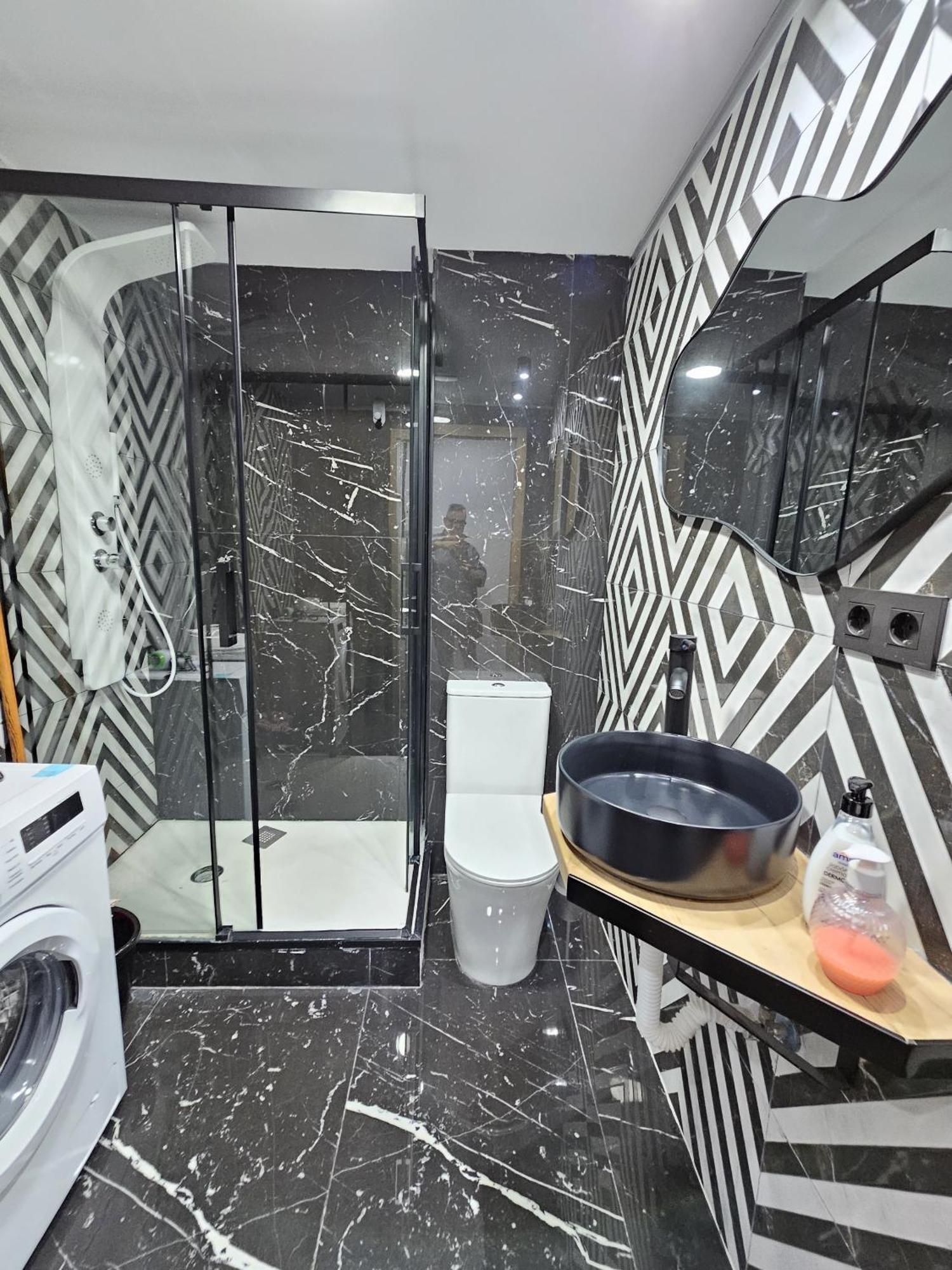 Apartamentos Benidorm Black Bagian luar foto