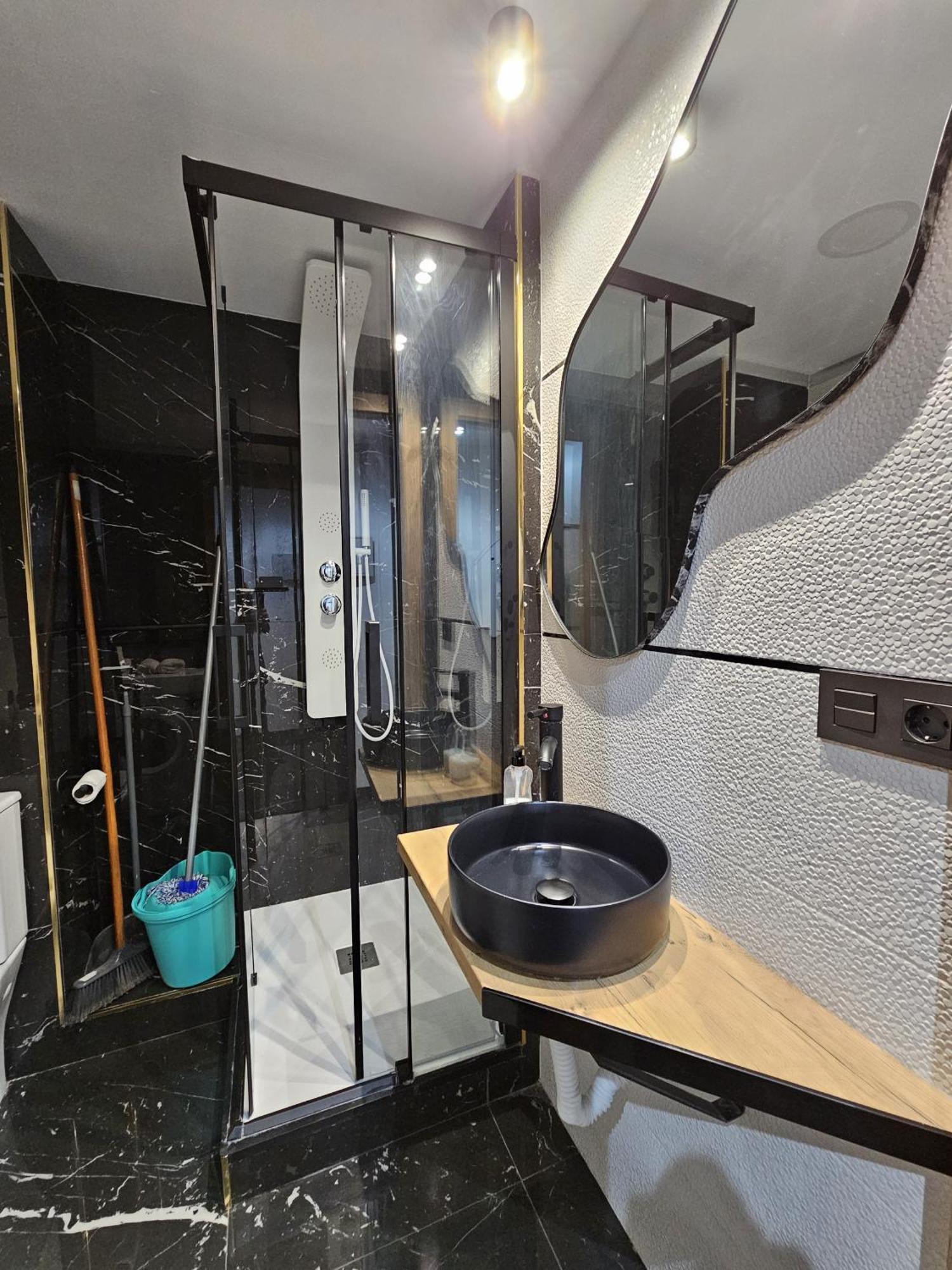 Apartamentos Benidorm Black Bagian luar foto