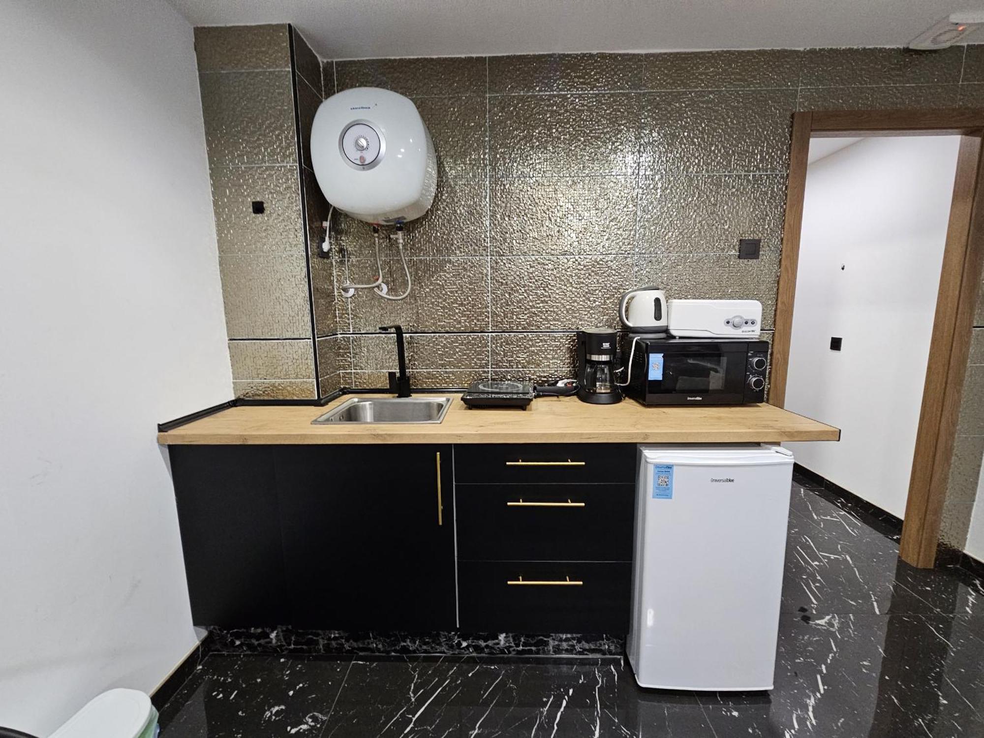 Apartamentos Benidorm Black Bagian luar foto