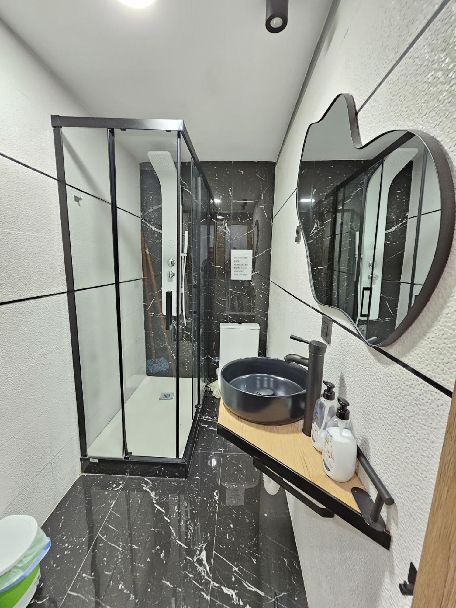 Apartamentos Benidorm Black Bagian luar foto