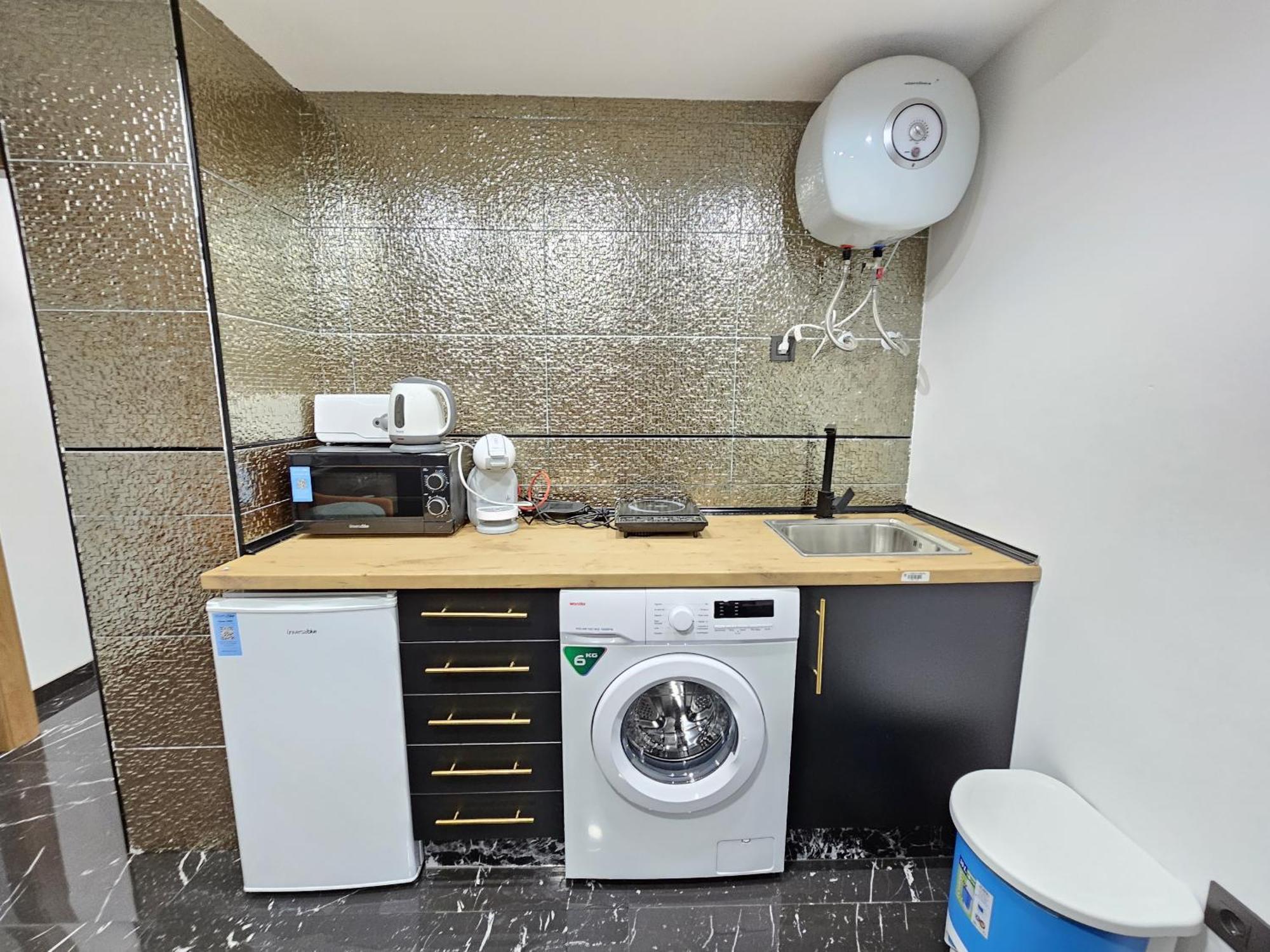 Apartamentos Benidorm Black Bagian luar foto